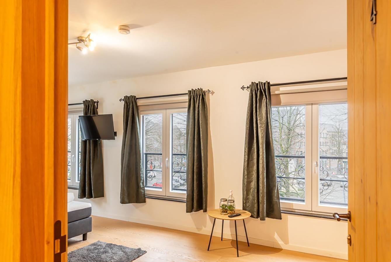 Guesthouses By Hotel Van Eyck Maaseik Εξωτερικό φωτογραφία